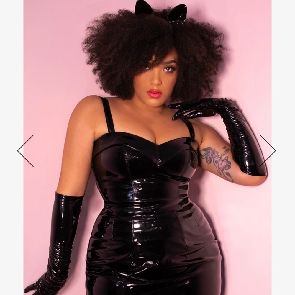 Vixen by Micheline Pitt Vinyl Maneater Top 2X NWT